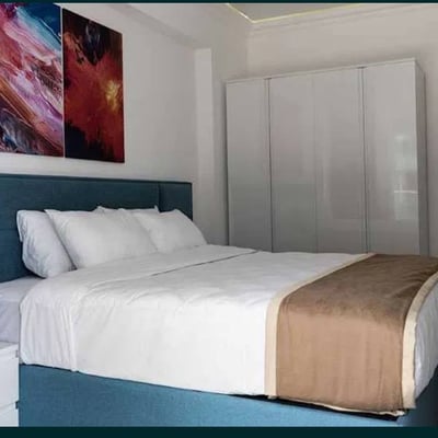 Miete eines komfortablen 3-Zimmer-Apartments, 70 m², im Stadtteil Mamaia Nord, Constanța, Rumänien